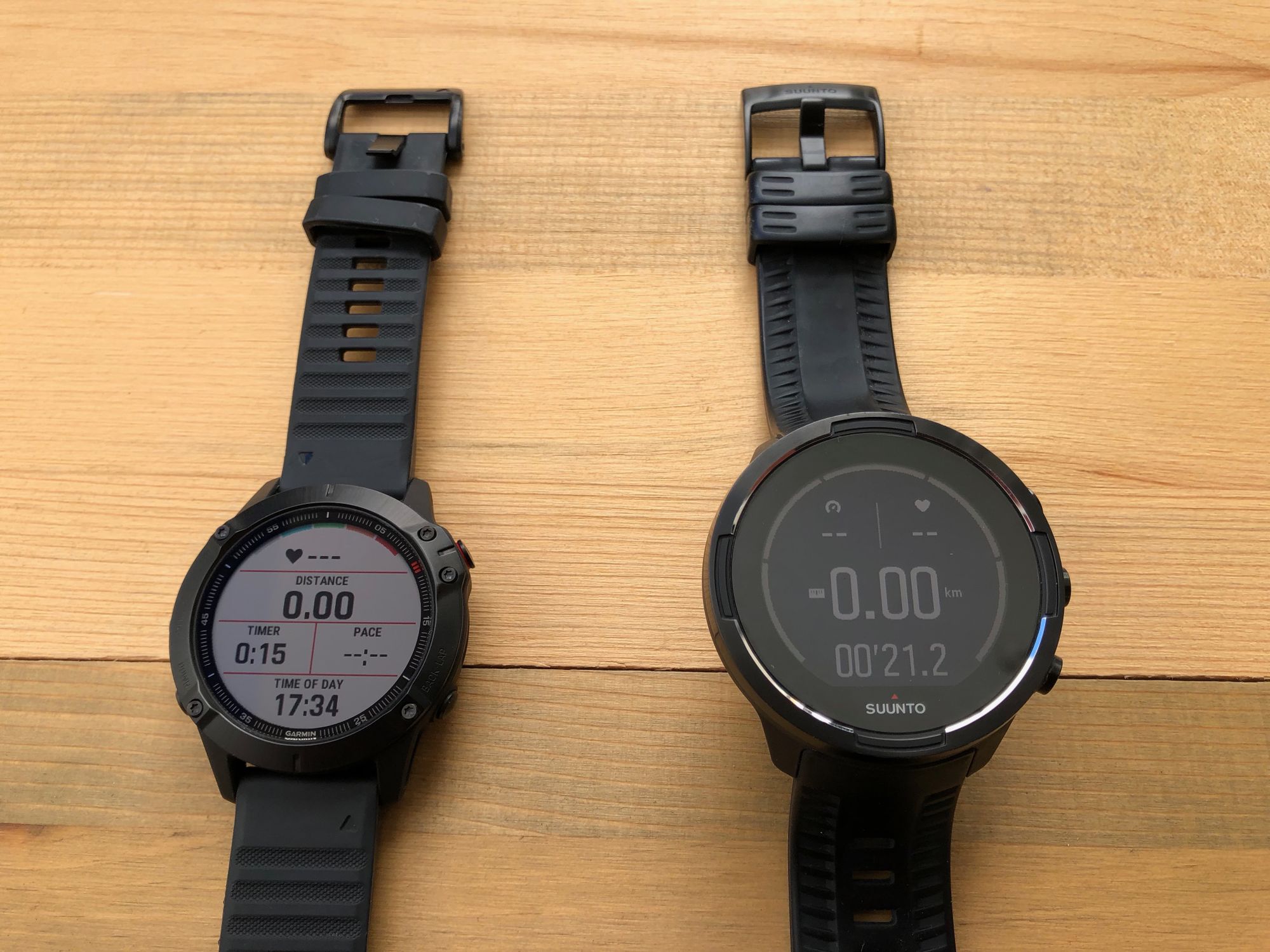 Suunto vs garmin fenix best sale 5x plus